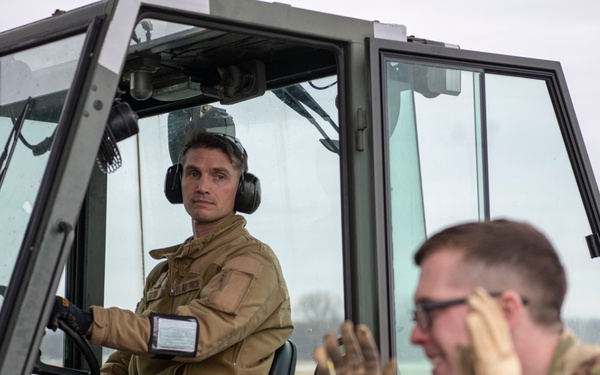 180FW Prepares for AE22