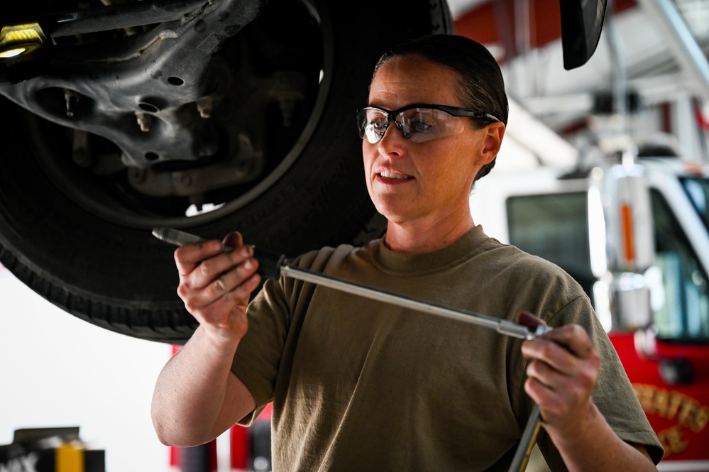 Alabama Air National Guardsman shares how her military job ties into her life on her family farm