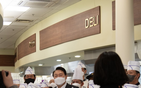 Korean president elect visits Camp Humphreys
