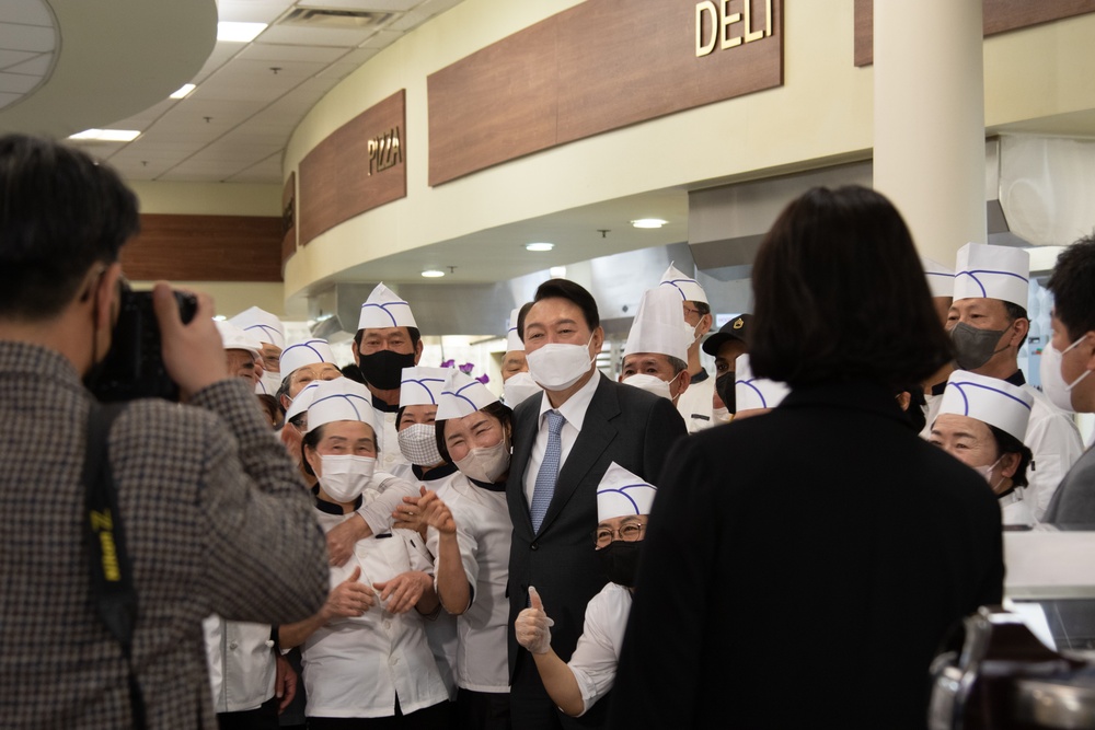 Korean president elect visits Camp Humphreys