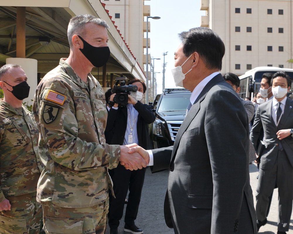 Korean president elect visits Camp Humphreys