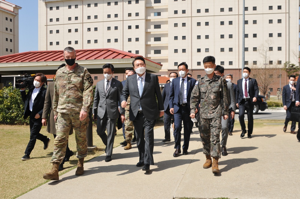 Korean president elect visits Camp Humphreys