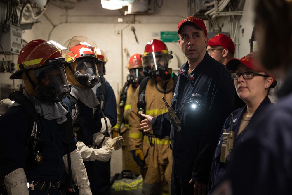 Kearsarge Conducts Operations in the Atlantic Ocean.