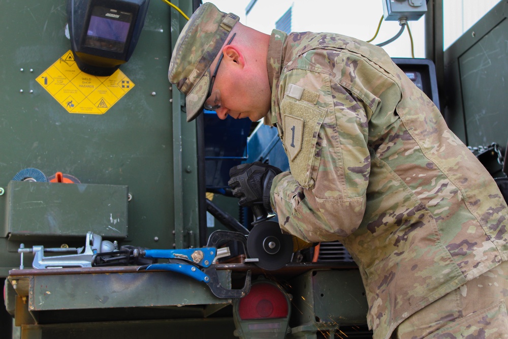 Mathis Uses Skills to Improve Readiness on M1A2 Abrams Tanks