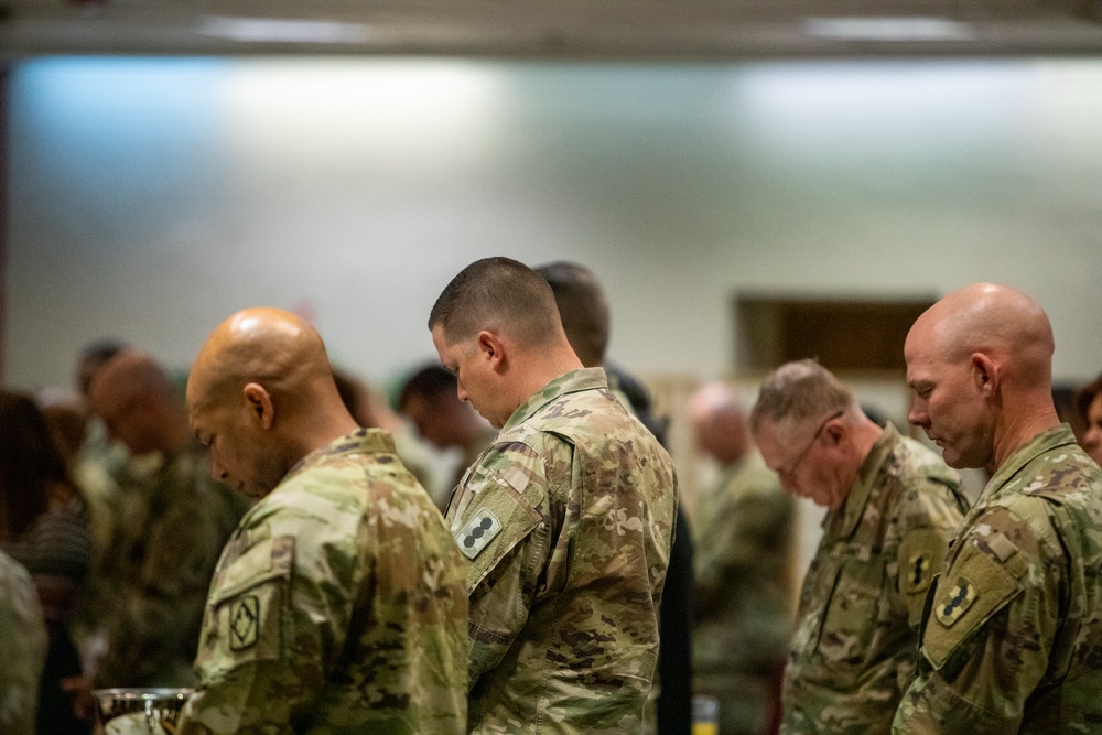 Author speaks at  Fort Sill National Prayer Breakfast