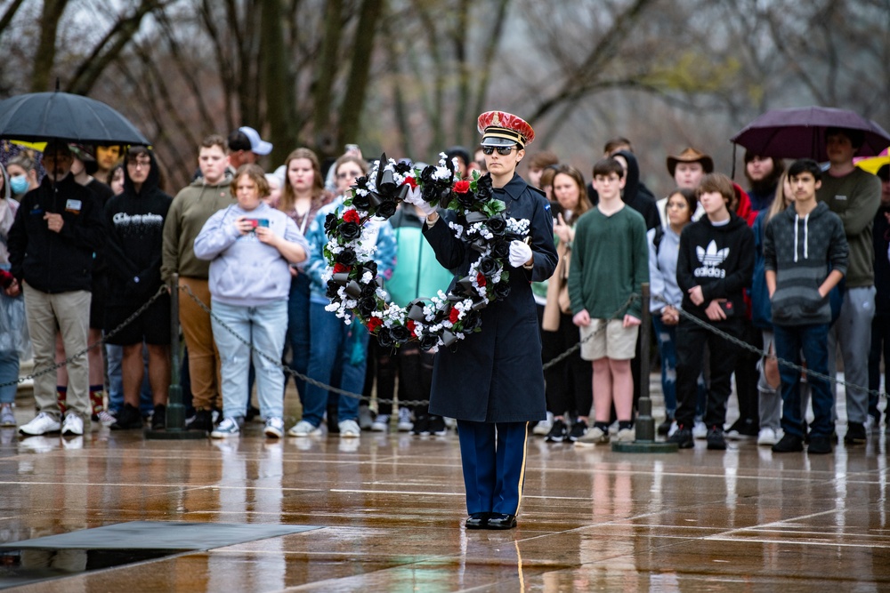 Minister of State of Angola Francisco Furtado Participates in a Public Wreath-Laying Ceremony at the Tomb of the Unknown Soldier