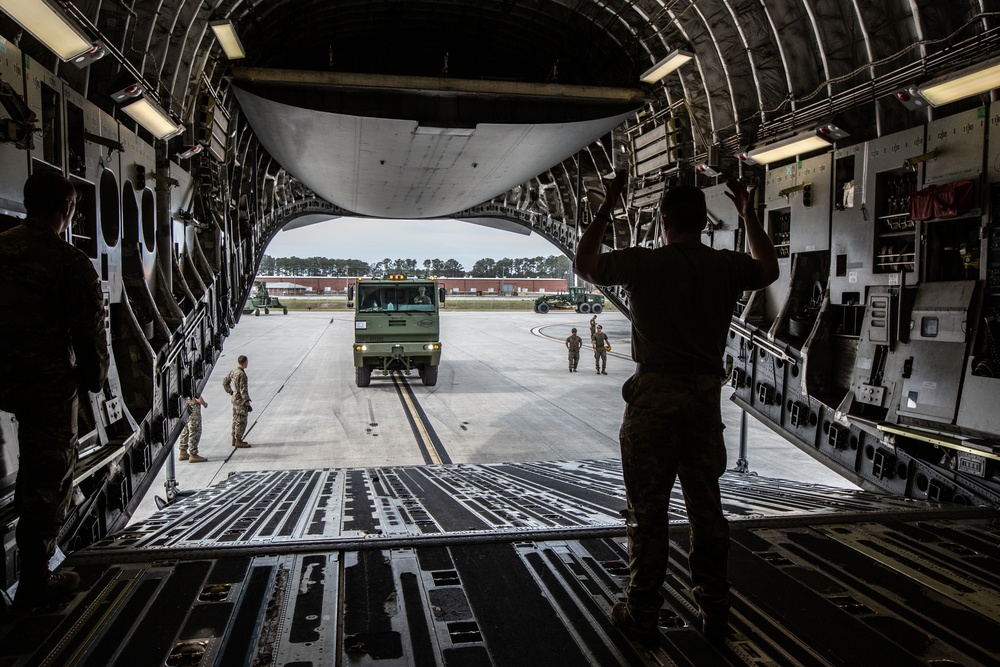 U.S. Marines and U.S. Airmen participate in STRATMOBEX 22