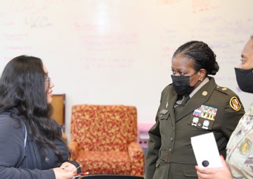 MDNG SEL Shares Knowledge with High School Students
