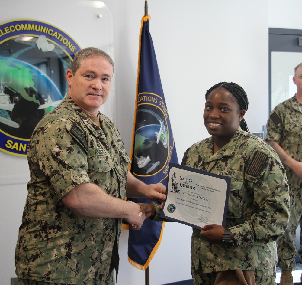 DVIDS Images Blue Jacket of the Quarter [Image 2 of 2]