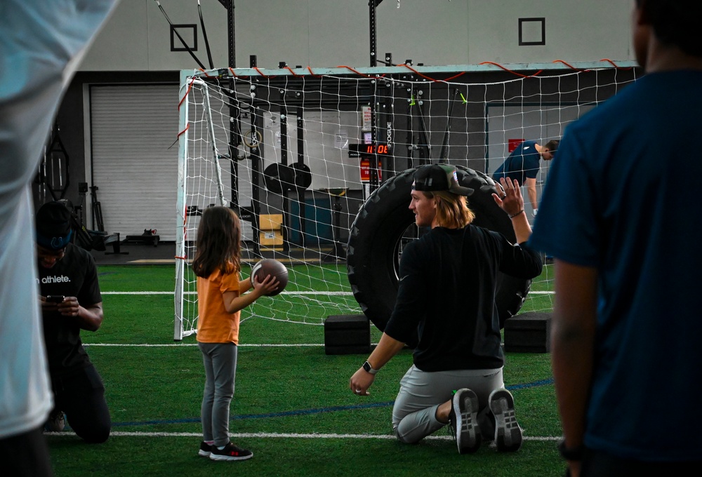 USO Hosts NFL Clinic at Eielson AFB