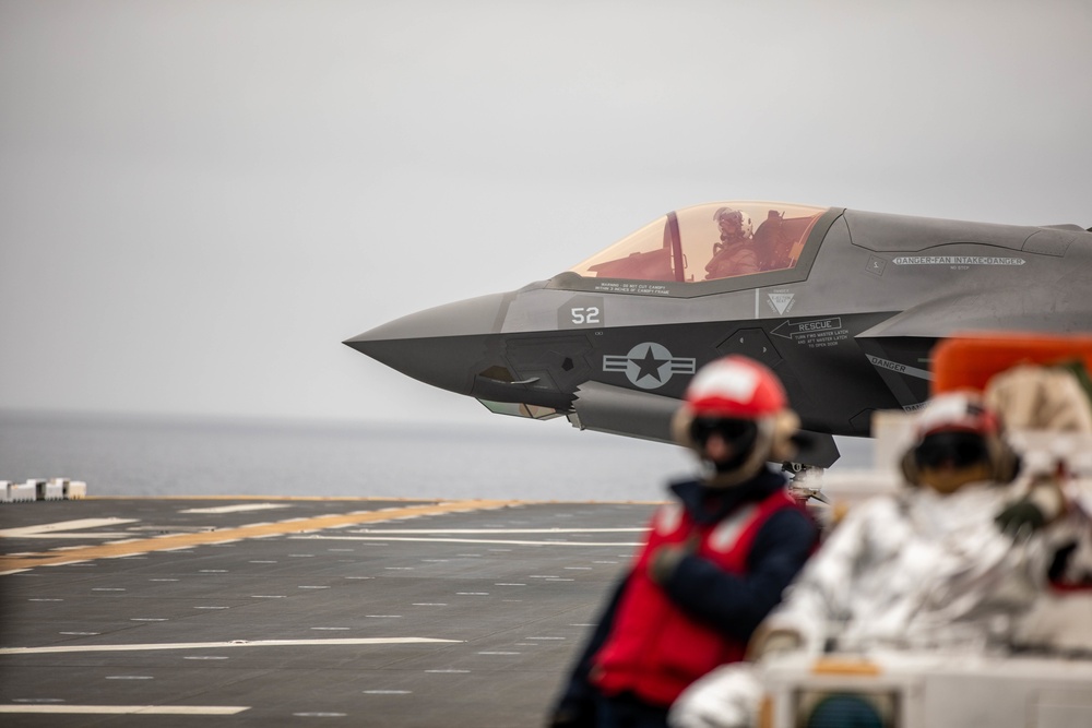 Marine Aircraft Group 13 F-35B Lightning II’s aboard USS Tripoli