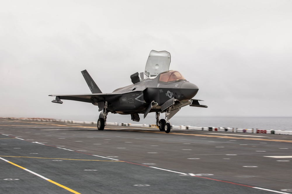 DVIDS - Images - Marine Aircraft Group 13 F-35B Lightning II’s aboard ...