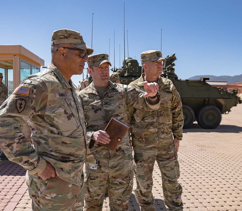 U.S. Forces Command CG visits 4th Infantry Division