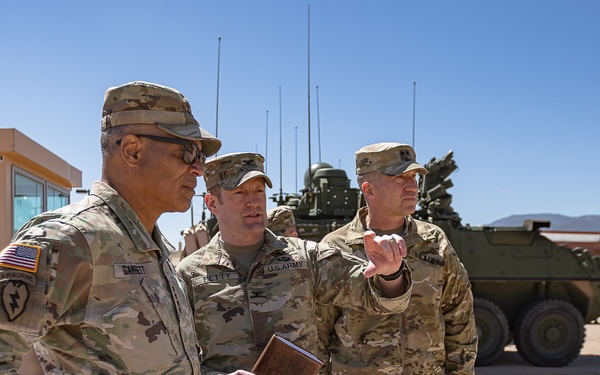 U.S. Forces Command CG visits 4th Infantry Division