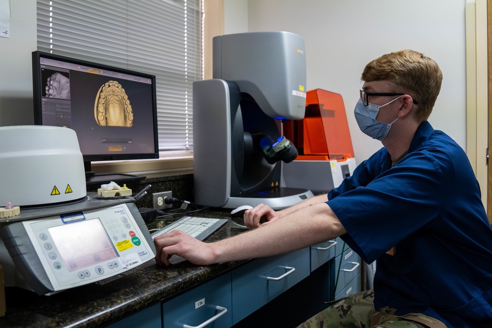 “Filling” good: 3D printing teeth