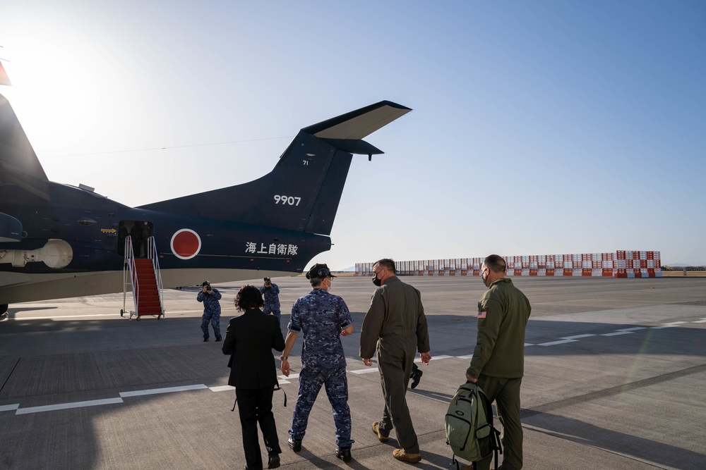 AFSOC, USFJ deputy commanders fly on Japan's amphibious US-2