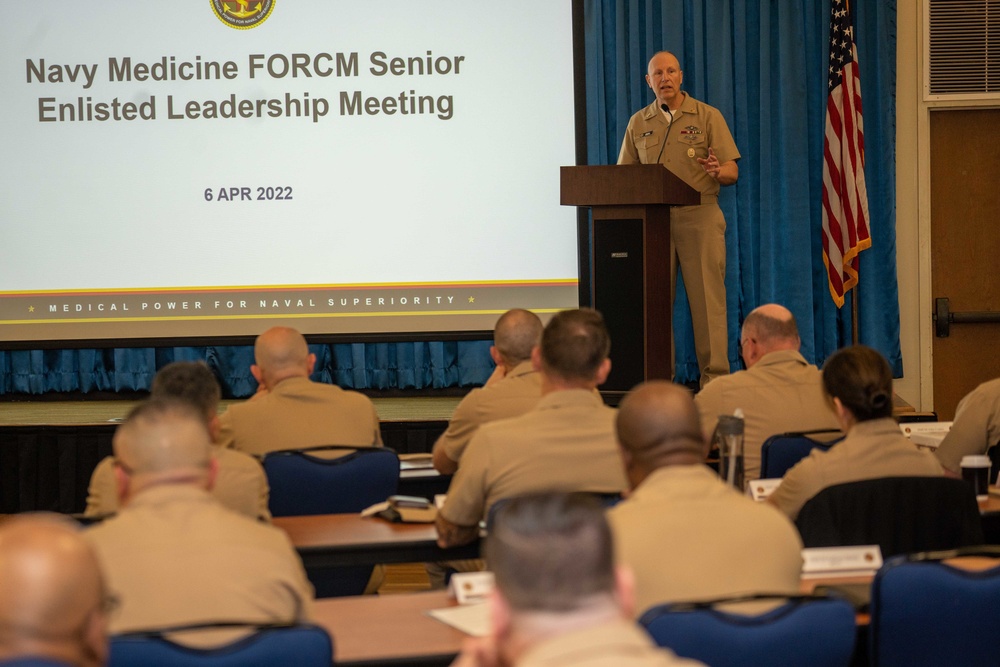 The Force Master Chief hosts Senior Enlisted Leadership Meeting on Present and Future of Hospital Corps