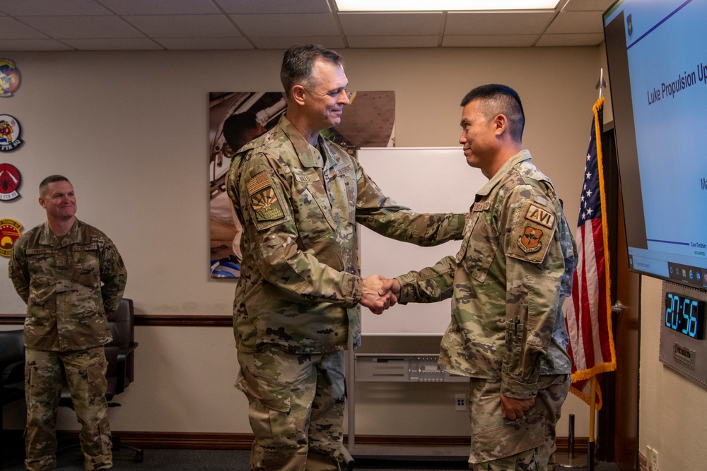 19th Air Force Command Team visits Luke AFB