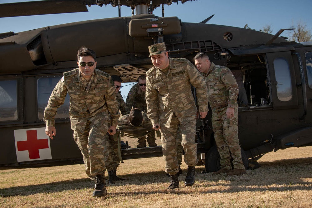 OKNG Soldiers and Airmen hold SPP knowledge exchange with Azerbaijan OCC Battalion