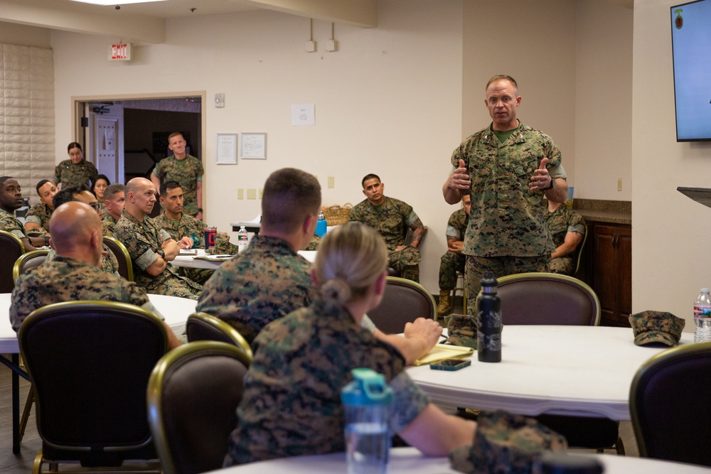 DVIDS - Images - H&S Bn. CO teaches Marines importance of nutrition ...