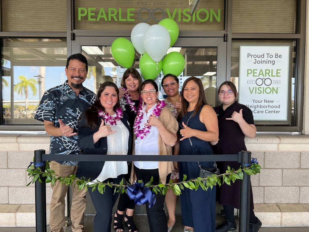 Pearle Vision Center opens at NEX Pearl Harbor