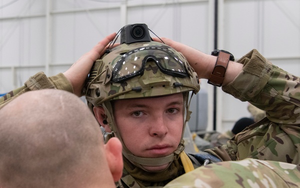 3rd ASOS jumps Geronimo