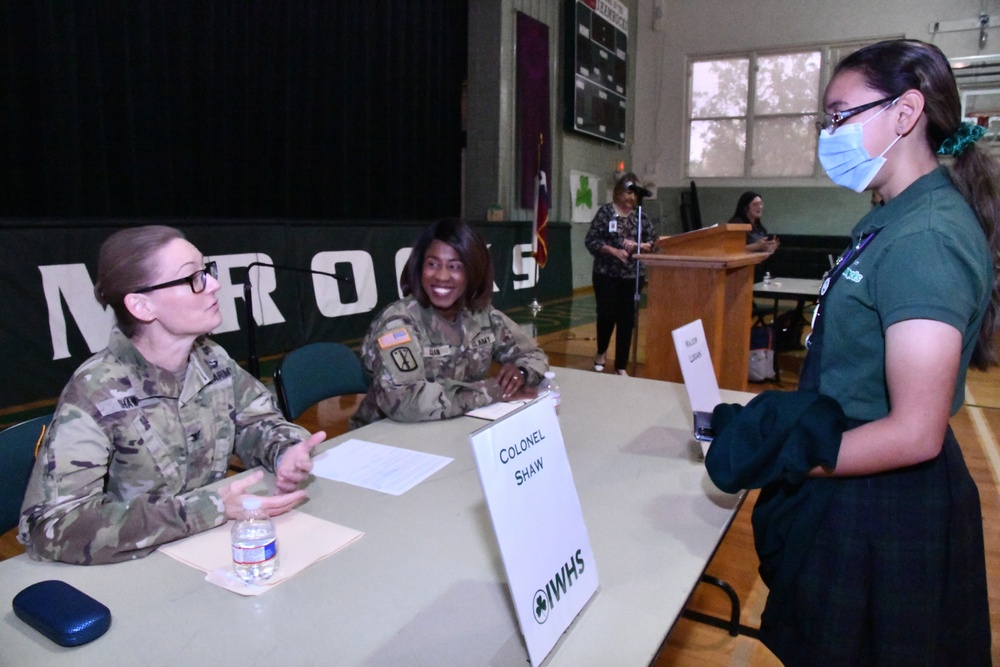 MEDCoE leaders support female students during Incarnate Word High School speaker panel