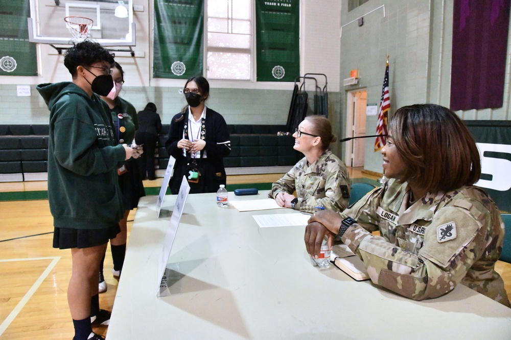 MEDCoE leaders support female students during Incarnate Word High School speaker panel