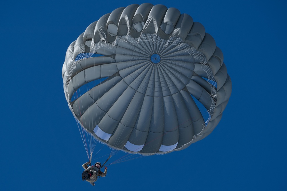 3rd ASOS jumps Geronimo