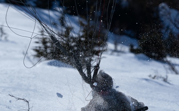 3rd ASOS jumps Geronimo