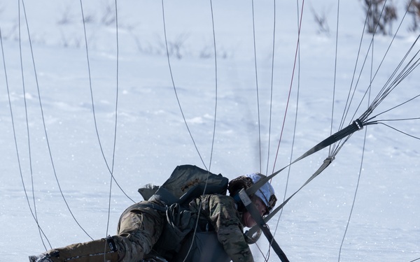 3rd ASOS jumps Geronimo