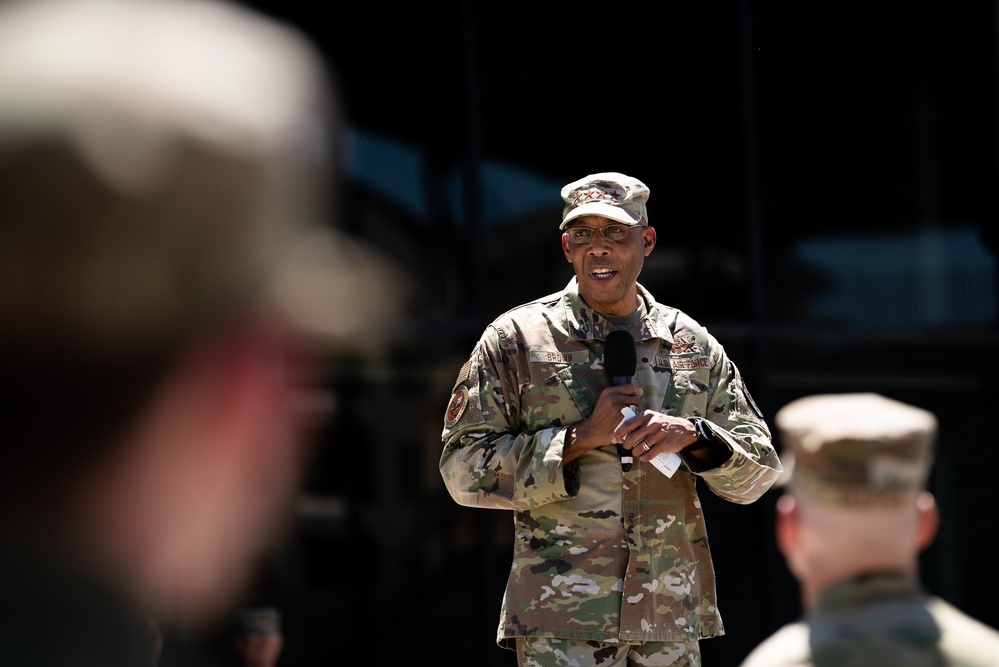 CSAF visits Airmen at Basic Military Training