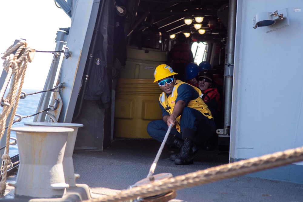 USS Jason Dunham (DDG 109) Conducts Replenishment-at-Sea With USNS Laramie (T-AO-203)