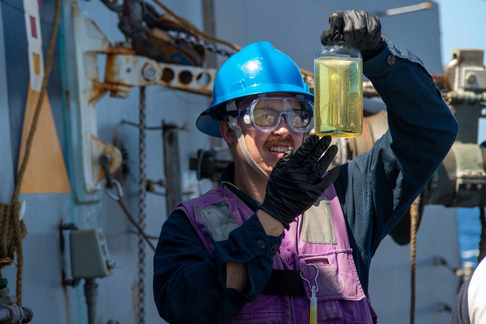 USS Jason Dunham (DDG 109) Conducts Replenishment-at-Sea With USNS Laramie (T-AO-203)