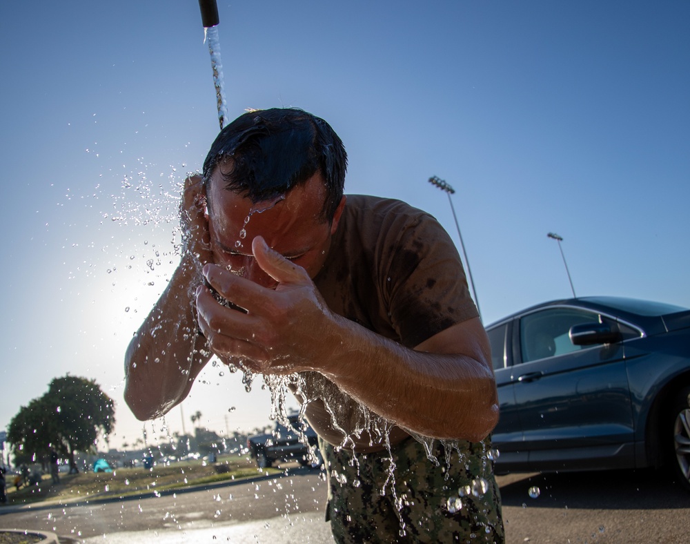 Makin Island Sailors Participate in NSFS Course