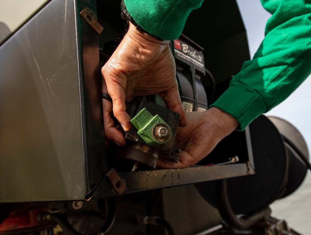 Makin Island GSE Maintenance