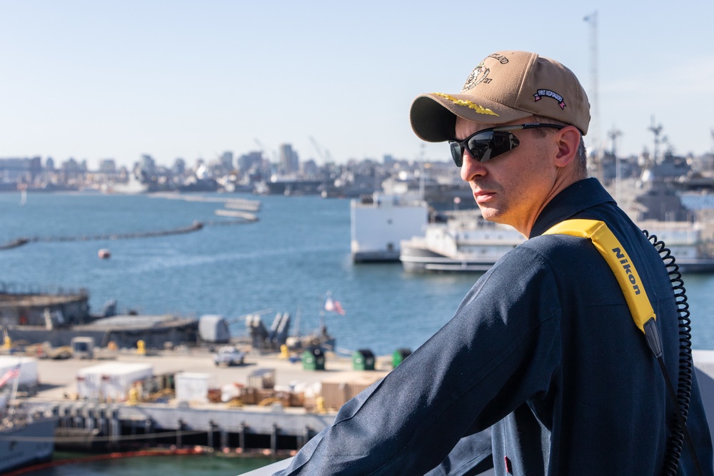 USS Portland (LPD 27) Departs Naval Base San Diego