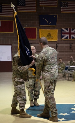 Brig. Gen. Charles Lee Knowles relinquishes command