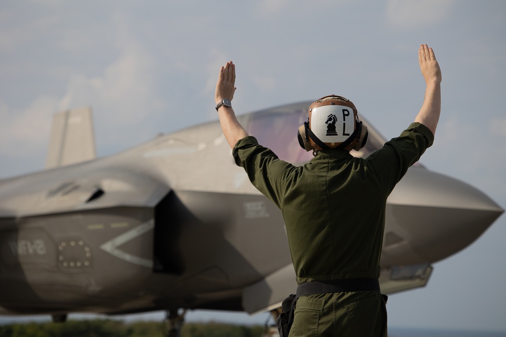 F-35B Lightning II Field Carrier Landing Practice