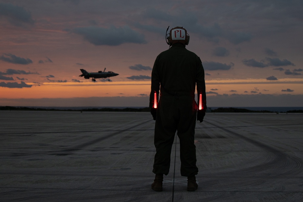 F-35B Lightning II Field Carrier Landing Practice