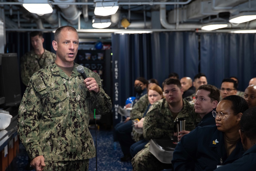 Force Master Chief Visits USS Ronald Reagan (CVN 76)