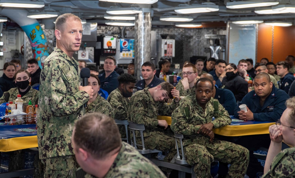 Force Master Chief Visits USS Ronald Reagan (CVN 76)