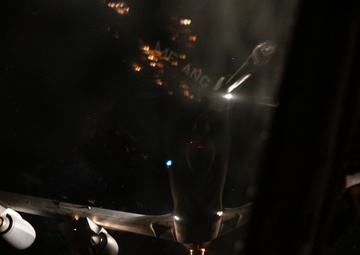 E-3 Sentry connects with KC-10 Extender