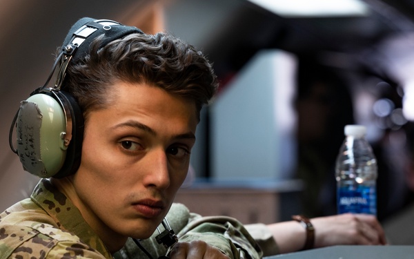 E-3 Sentry connects with KC-10 Extender