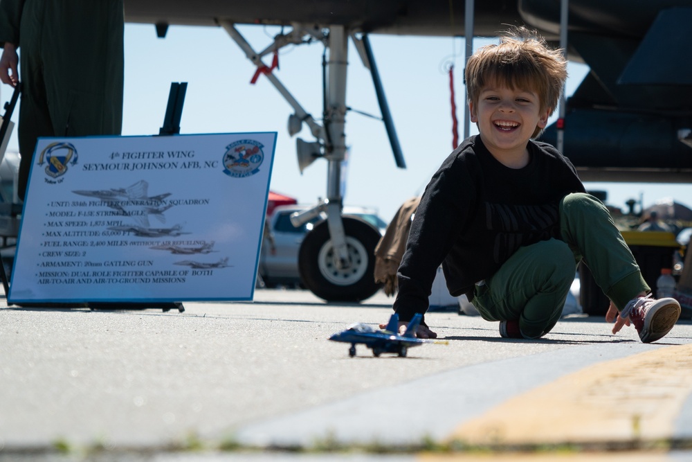 Titans of Flight: JB Charleston Air Expo 2022