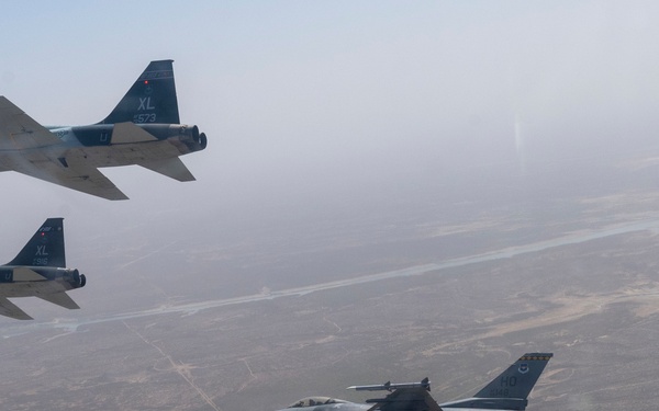 T-38s Fly with F-16s