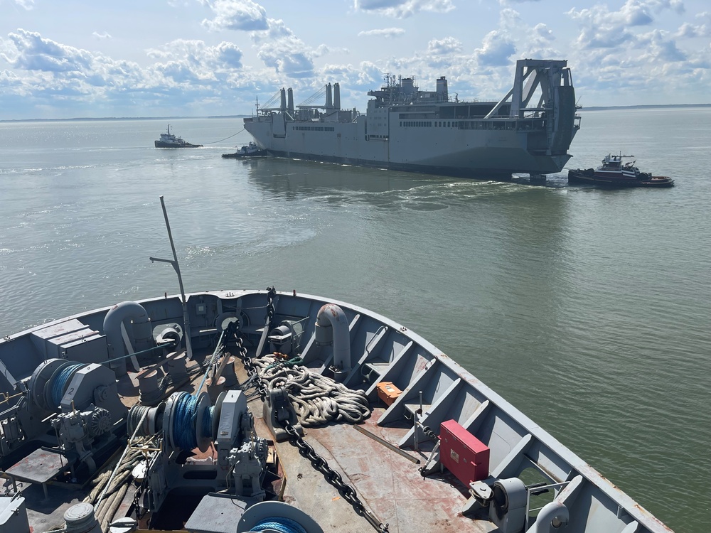 MSC Charters Tugboat for Dead Ship Tow to Texas