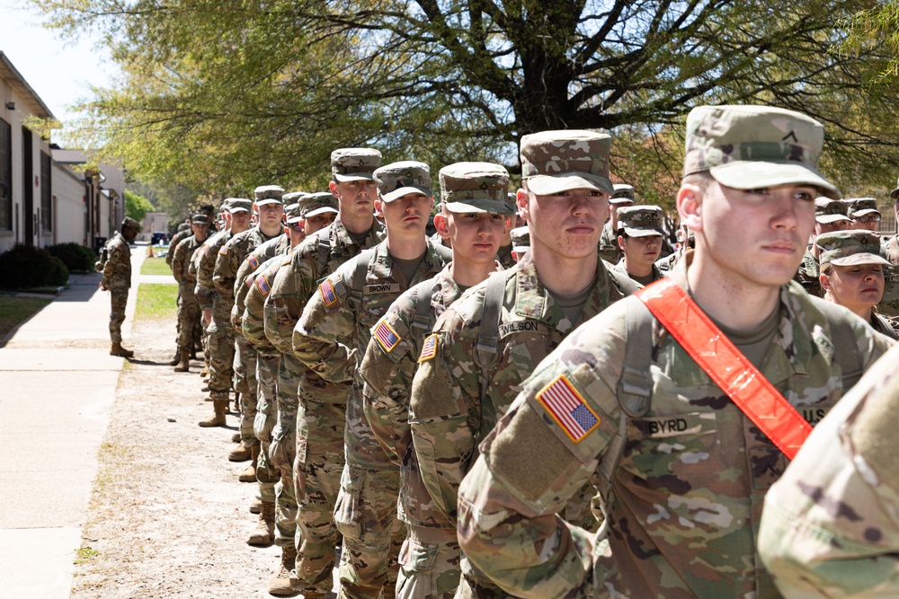 Advanced Individual Training Students March to Chow!