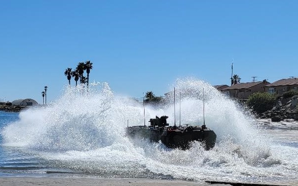 Training and Instructor Company (T&amp;I CO) Instructors operate the amphibious combat vehicle (ACV) in the Del Mar Boat
