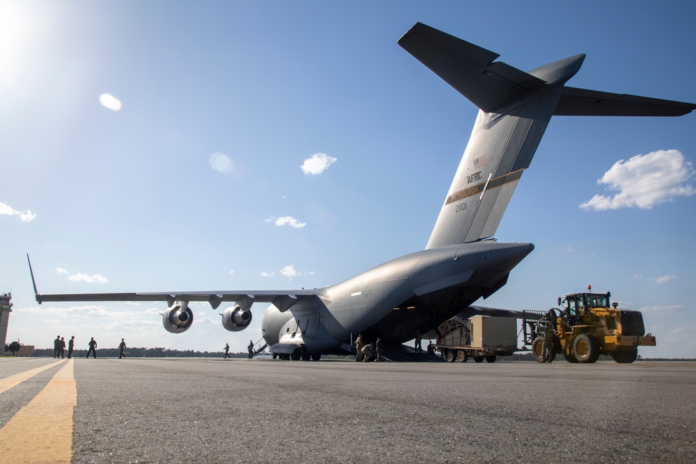 3rd Combat Aviation Brigade Soldiers provide support to Southwest border mission 3rd Combat Aviation Brigade Soldiers provide support to Southwest border mission